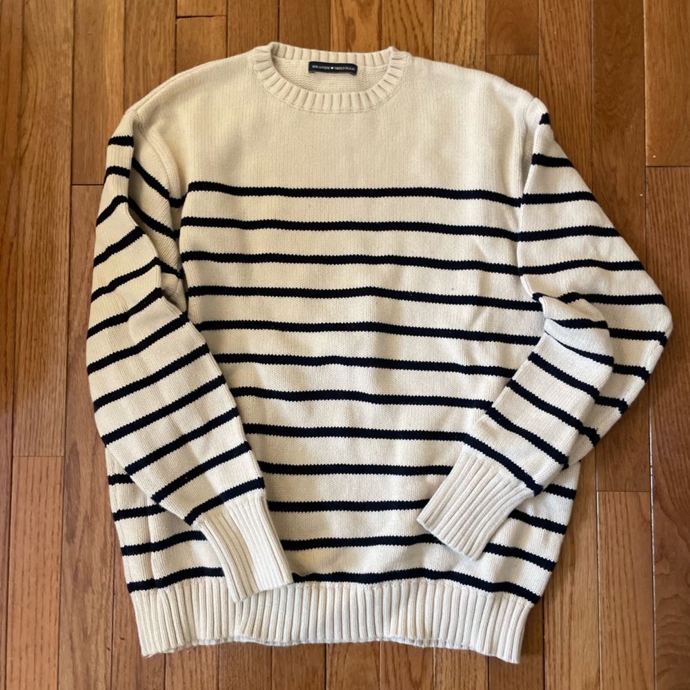 Brandy Melville stripped sweater